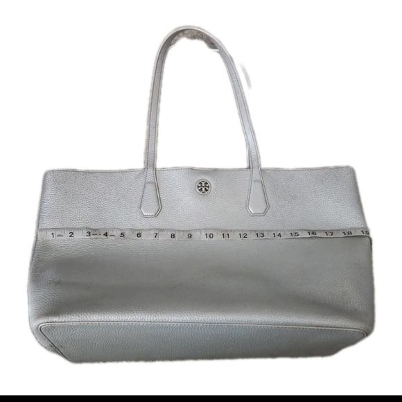 Tory Burch Silver Metallic Pebbled Leather Perry Large Tote Bag - Picture 11 of 16